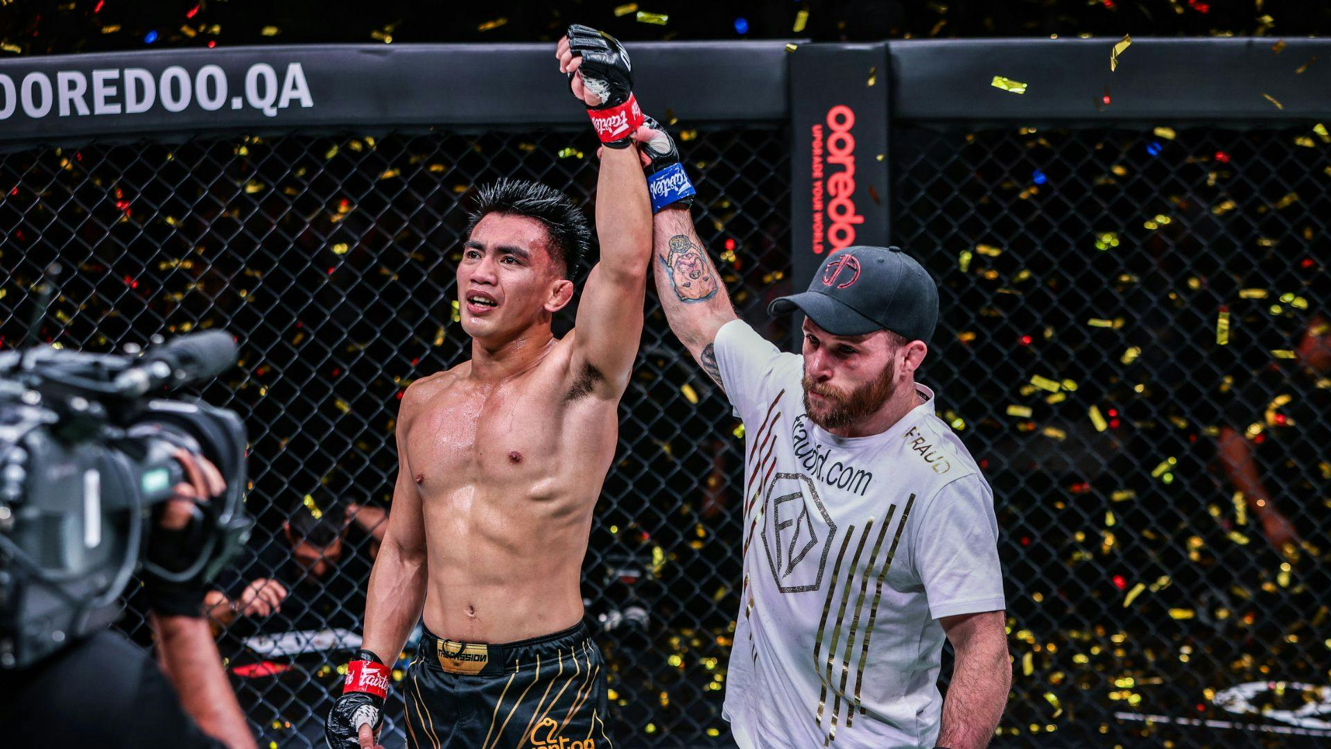 Joshua Pacio stops Jarred Brooks to reclaim ONE strawweight MMA world title